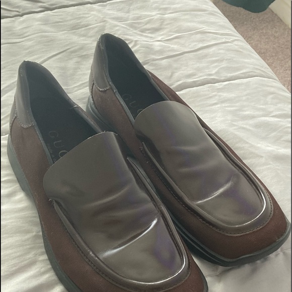 Gucci Slip on Loafers - Picture 2 of 16
